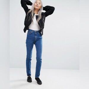 Weekday Way Slim High Waist Jeans